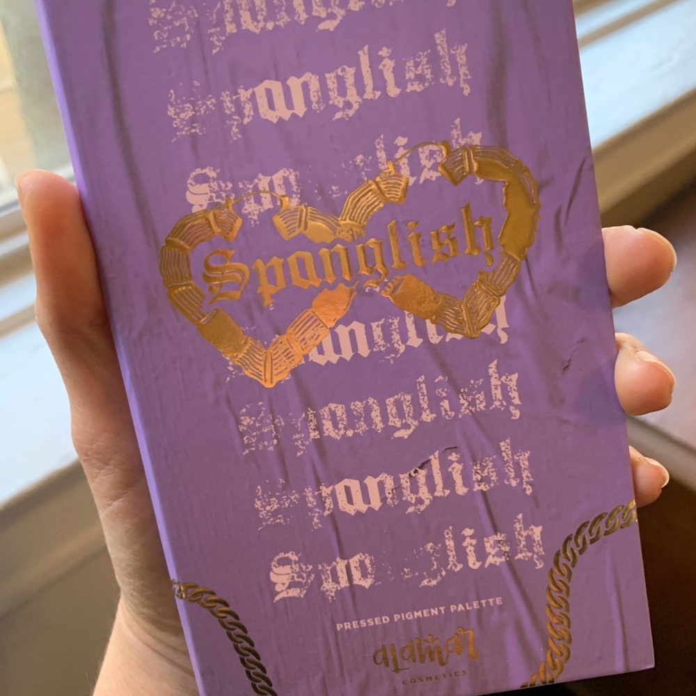 Alamar Eyeshadow Spanglish Palette